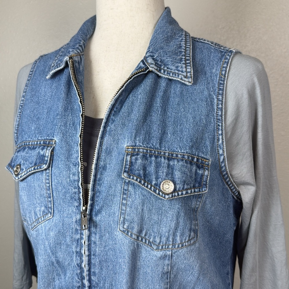 VTG‎ Limited Denim Vest Women M Full Zip Lightweight Snap Pockets Hong Kong 90s
